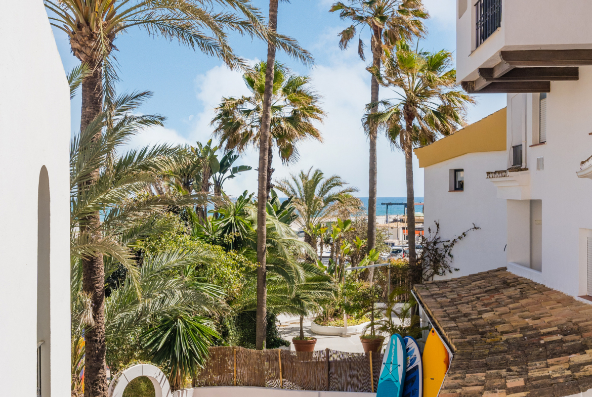 Cabopino Marbella penthouse 2 Bedrooms