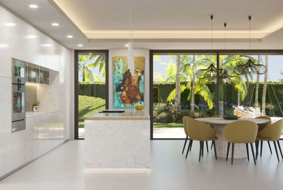 Las Chapas Marbella villa 7 Bedrooms