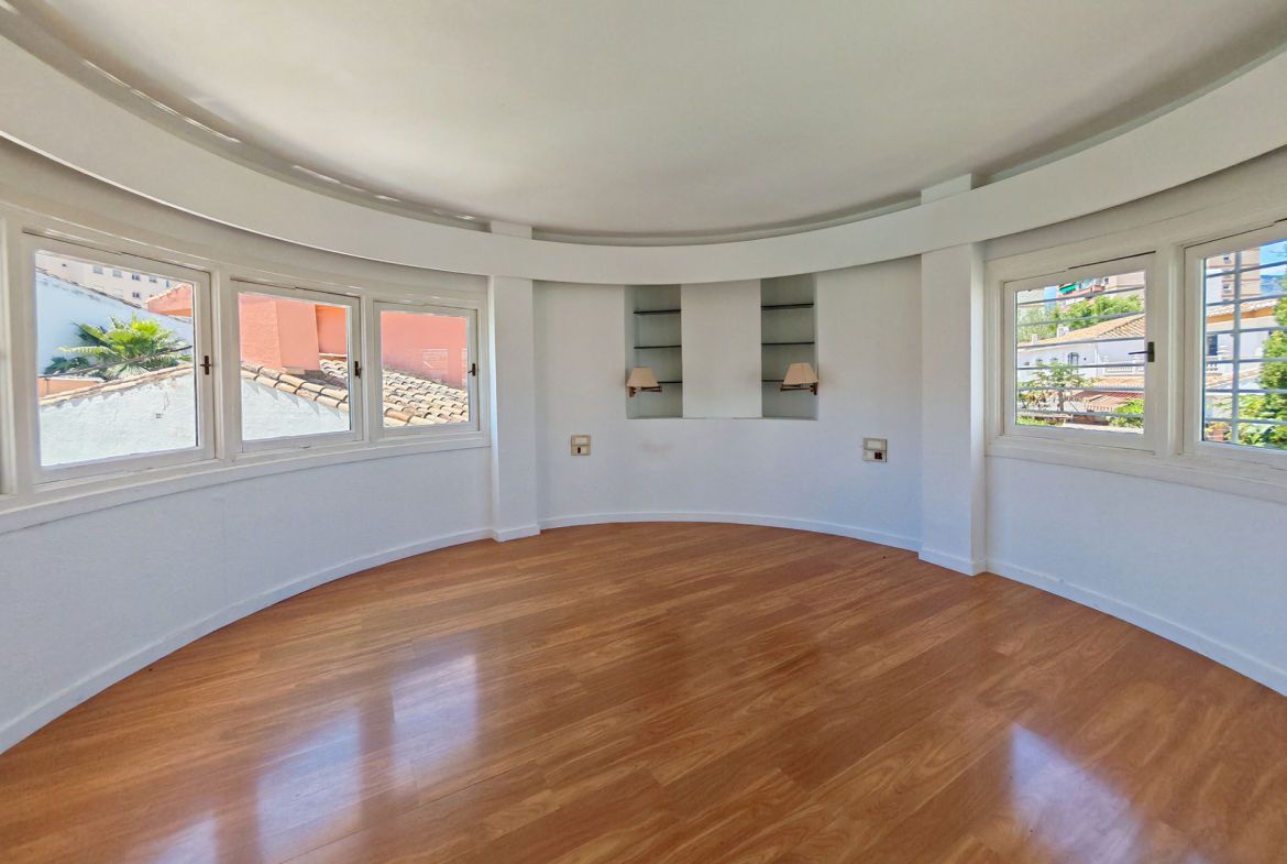 Fuengirola villa 4 Bedrooms
