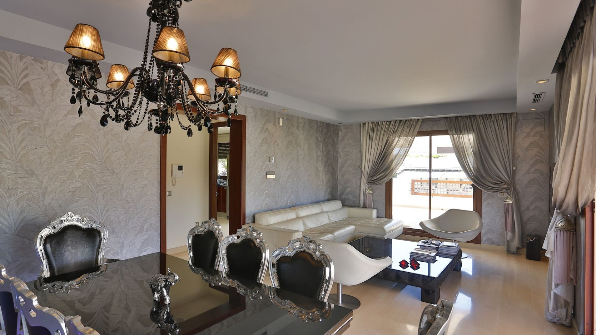 Nueva Andalucia Marbella penthouse 2 Bedrooms