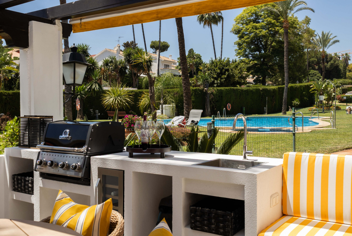 Nueva Andalucia Marbella apartment 3 Bedrooms