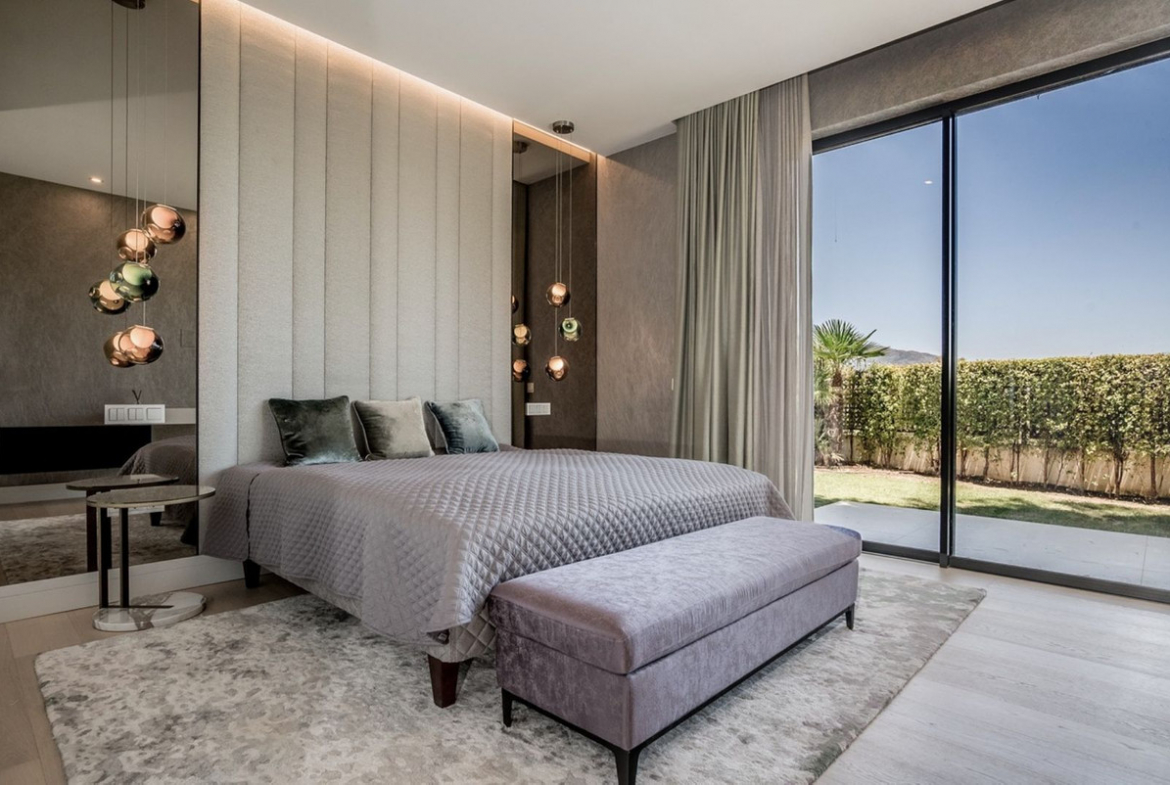 Marbella Golden Mile Marbella villa 5 Bedrooms