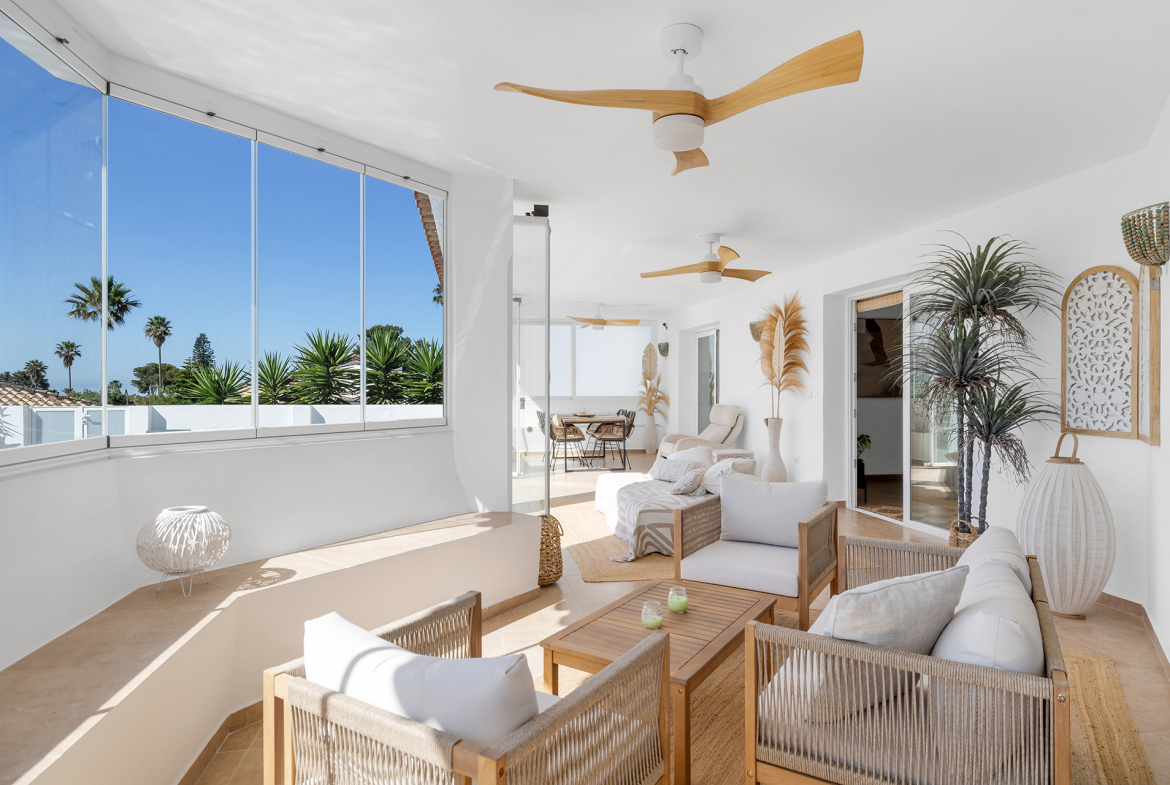 Estepona villa 6 Bedrooms