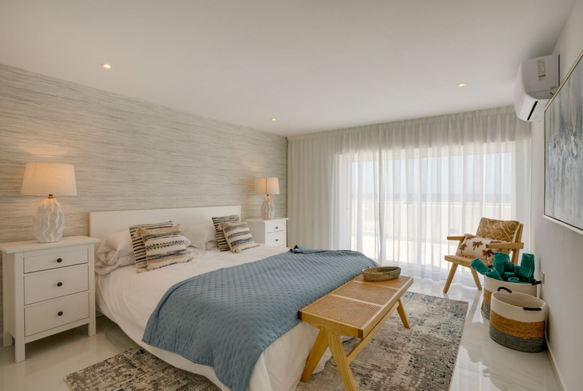 Estepona villa 3 Bedrooms