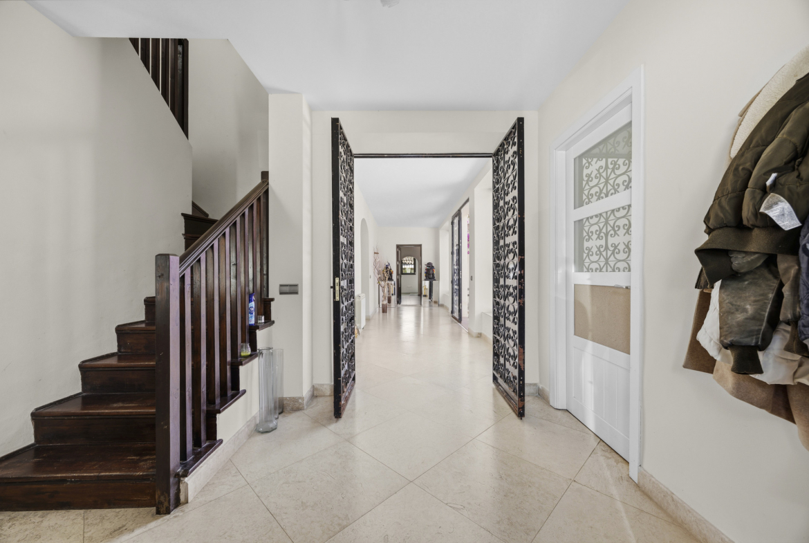 Estepona villa 4 Bedrooms