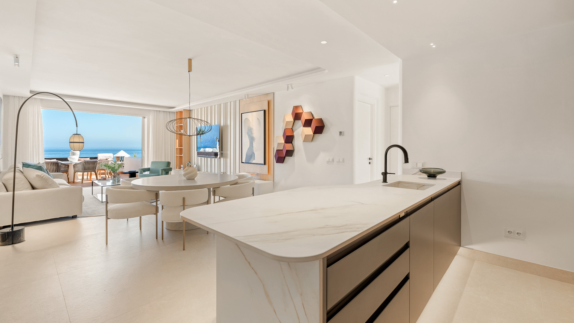 luxo-estate-9 Estepona penthouse 3 Bedrooms