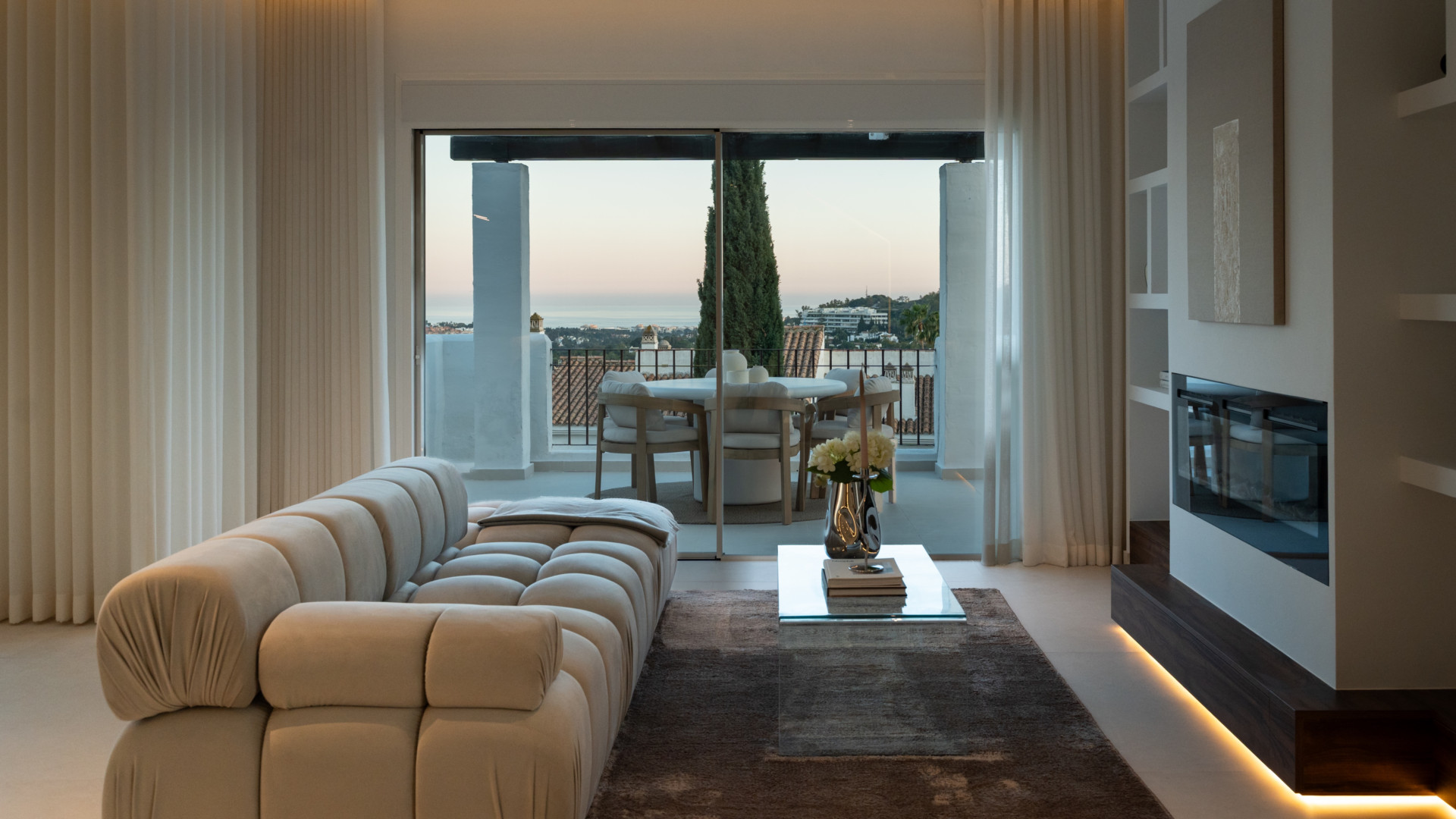 Nueva Andalucia Marbella penthouse 3 Bedrooms