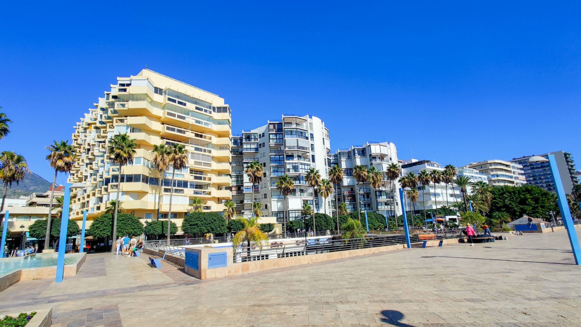 luxo-estate-9 Marbella plot Bedrooms