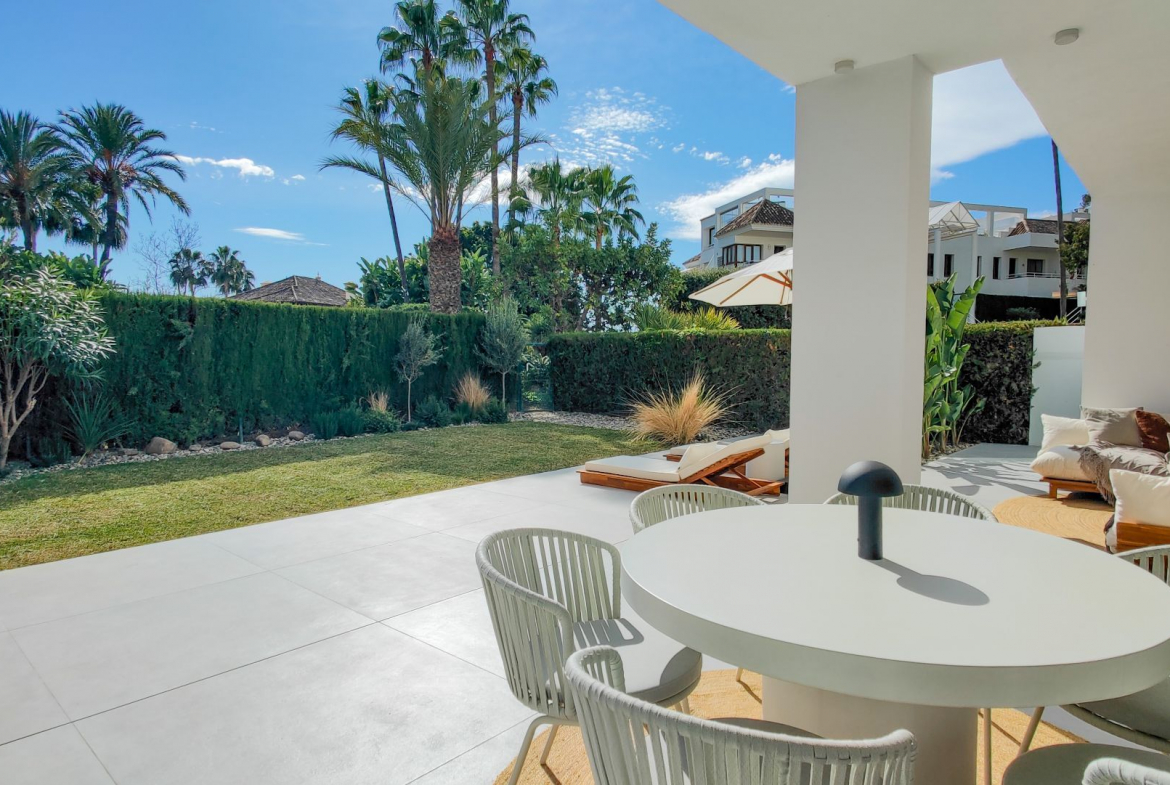 Nueva Andalucia Marbella townhouse 3 Bedrooms