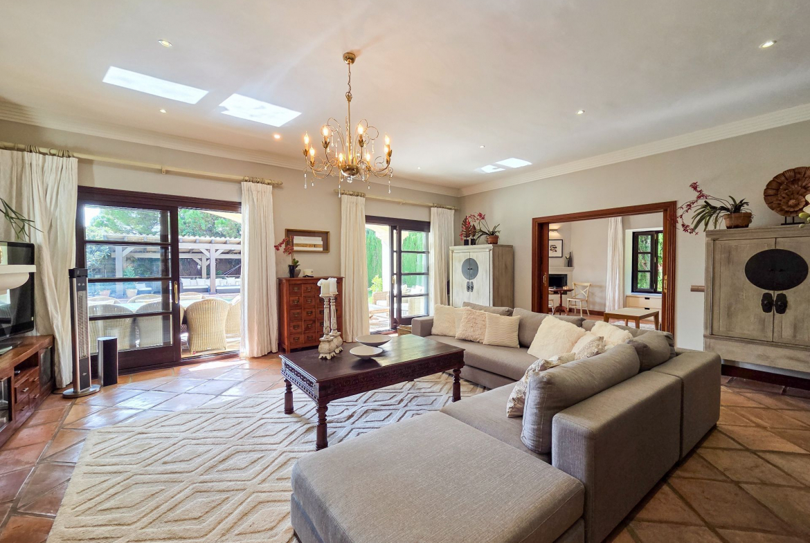Marbella Golden Mile Marbella villa 5 Bedrooms
