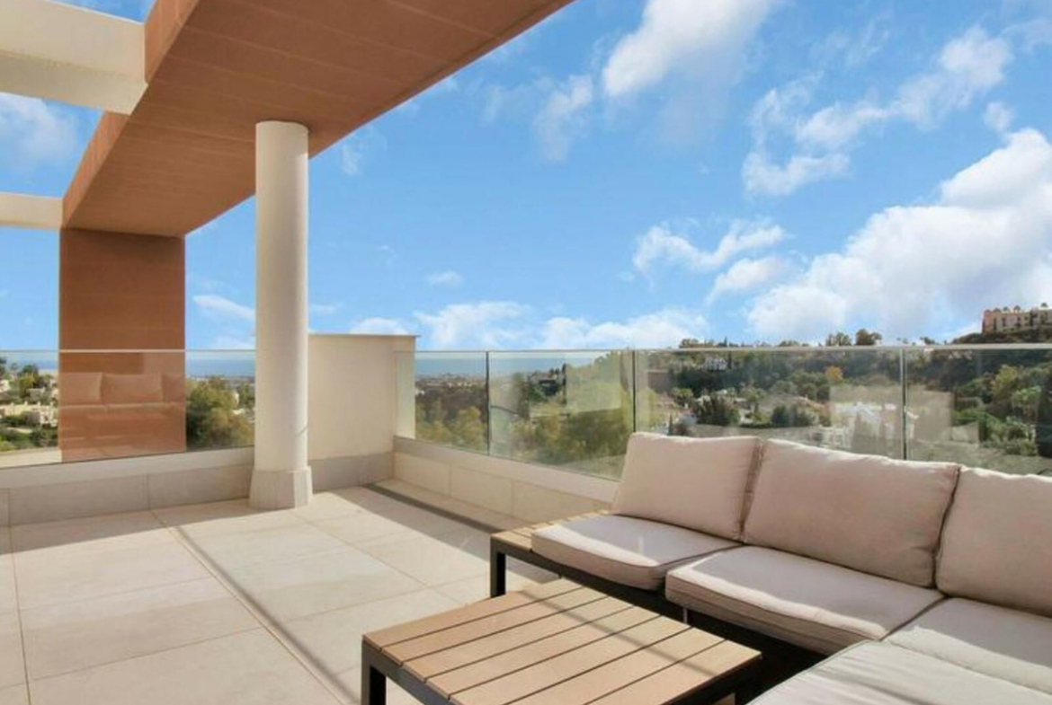 La Quinta Benahavis penthouse 3 Bedrooms
