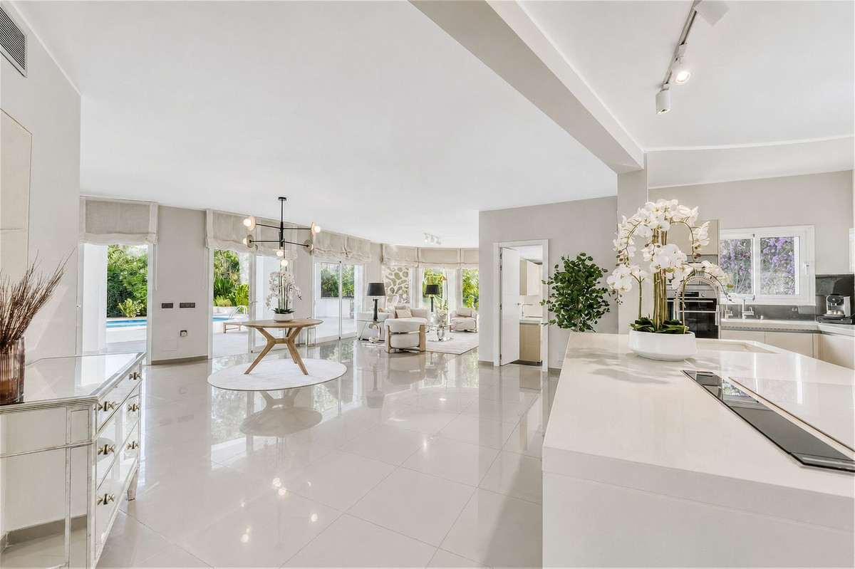 Benahavis villa 4 Bedrooms