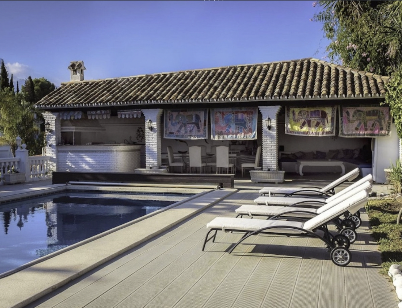 Nueva Andalucia Marbella villa 9 Bedrooms
