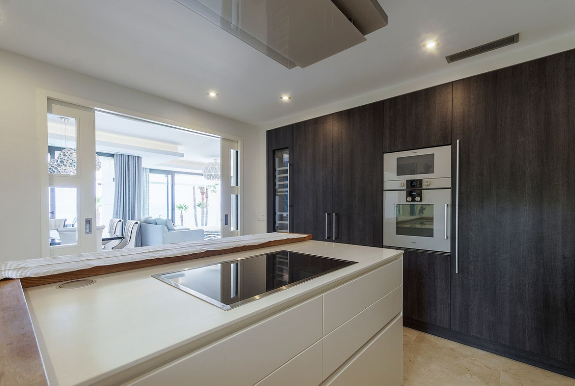 Estepona apartment 4 Bedrooms
