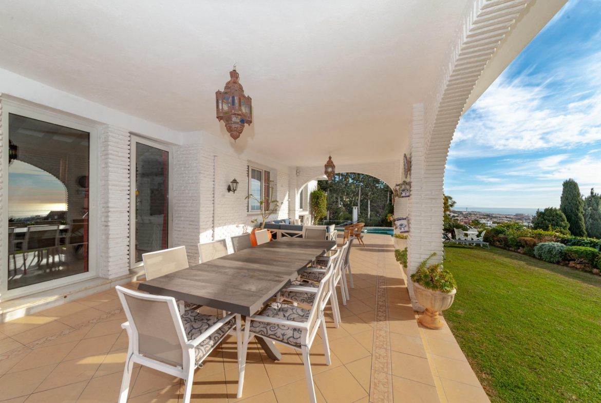 Benalmadena villa 5 Bedrooms