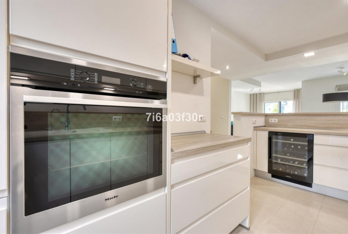 Marbella townhouse 4 Bedrooms