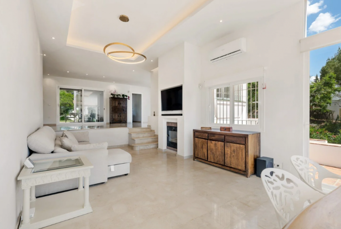 Renovated Luxury Villa in Mijas Golf
