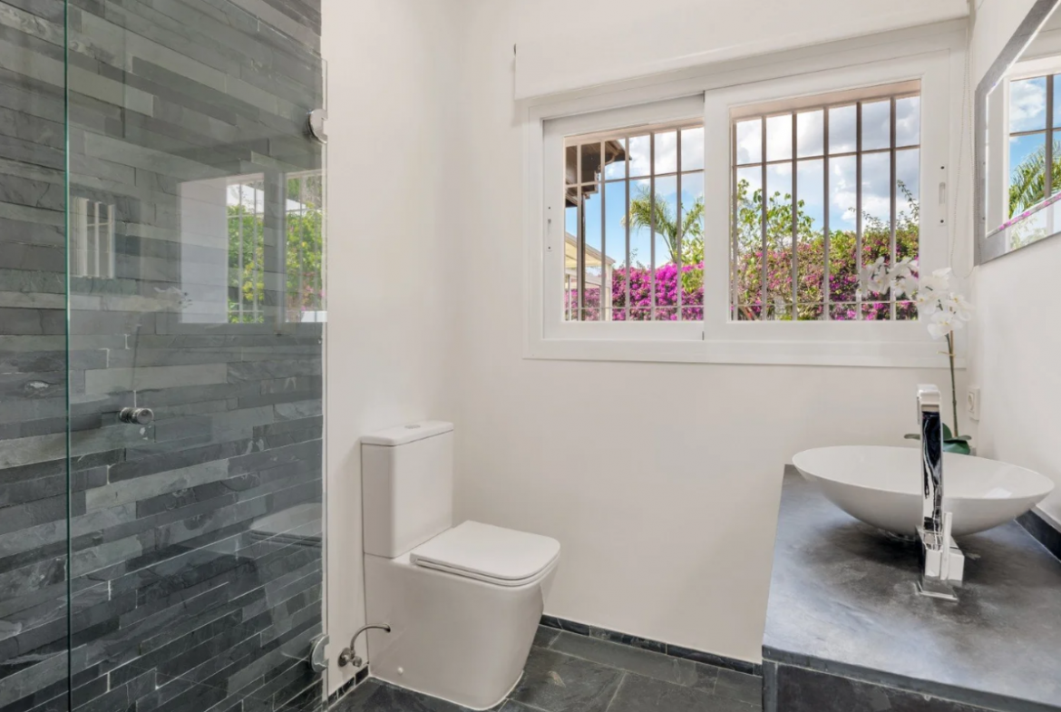 Renovated Luxury Villa in Mijas Golf